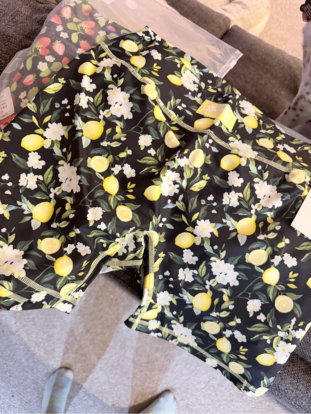 NWT Kill Crew Lemon-Print Athletic Shorts